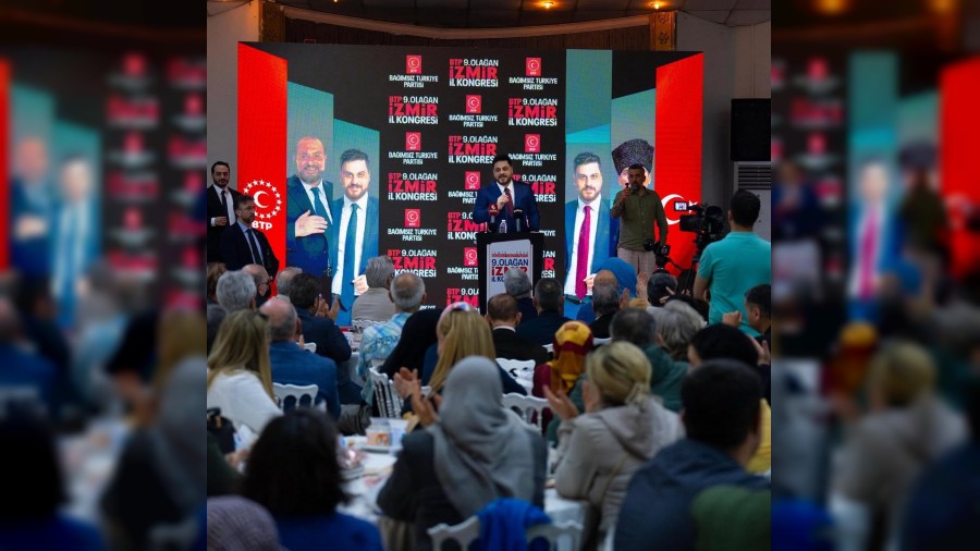 Hseyin Ba zmir'de Byk lgi le Karland
