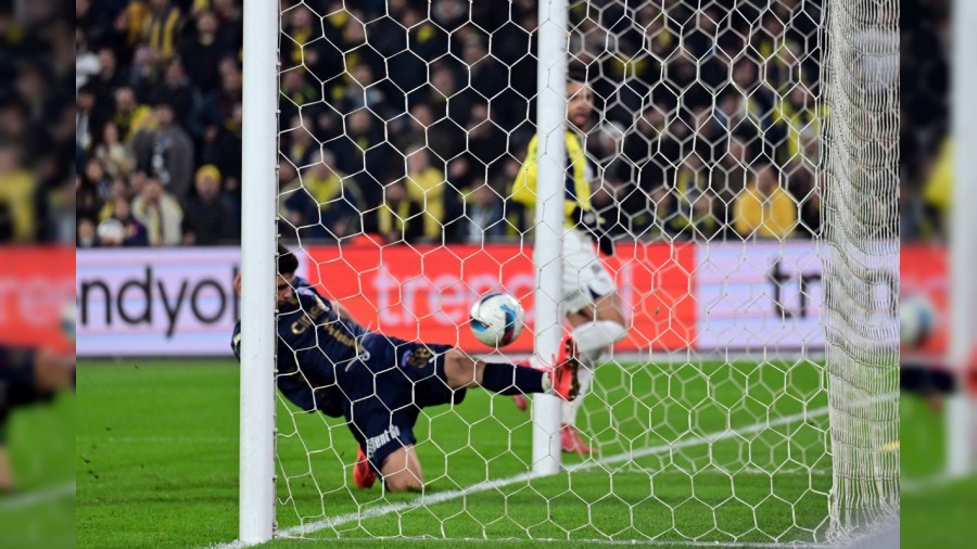 Fenerbahe zirve yarn srdrd